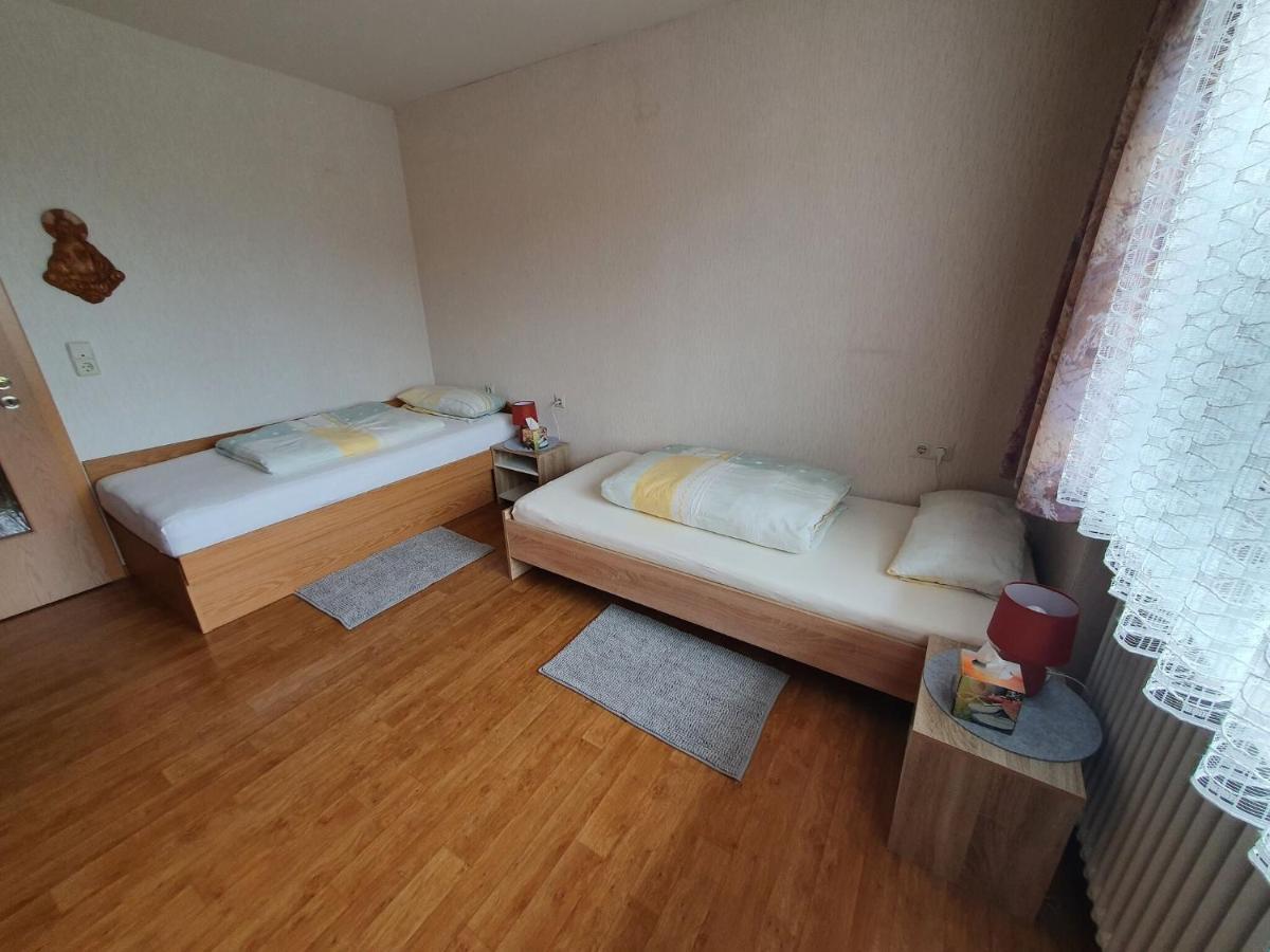 Comfortable Flat In Goerwihl With Balcony Gorwihl Exterior photo
