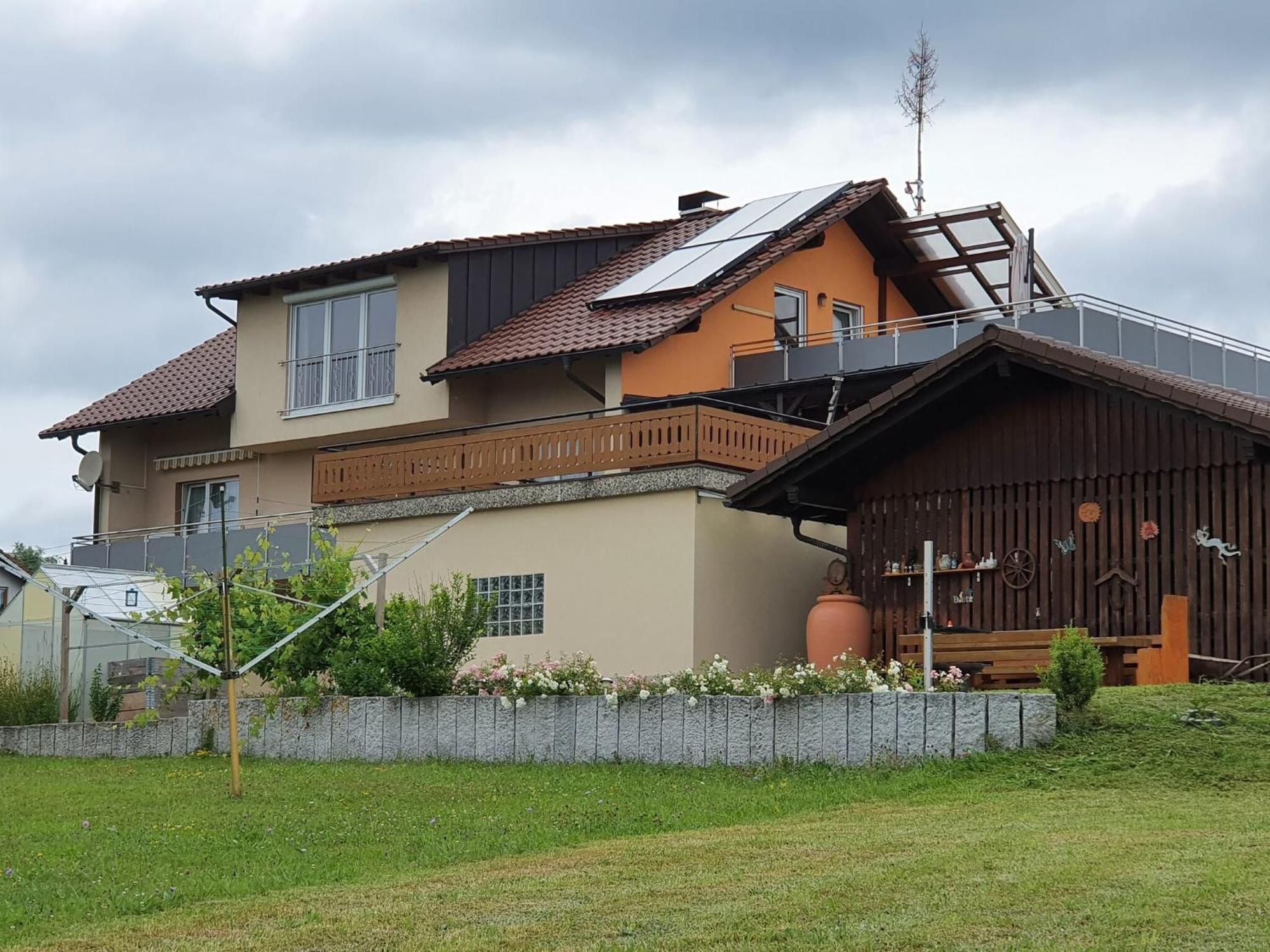 Comfortable Flat In Goerwihl With Balcony Gorwihl Exterior photo